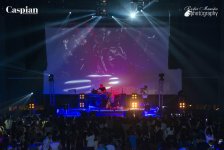 Егор Крид вызвал ажиотаж в Баку среди молодежи (ФОТО)