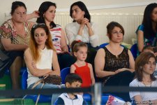 В Гёйчае проходит I Открытое первенство города по художественной гимнастике (ФОТО)