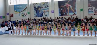 В Гёйчае проходит I Открытое первенство города по художественной гимнастике (ФОТО)