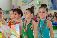 В Гёйчае проходит I Открытое первенство города по художественной гимнастике (ФОТО)