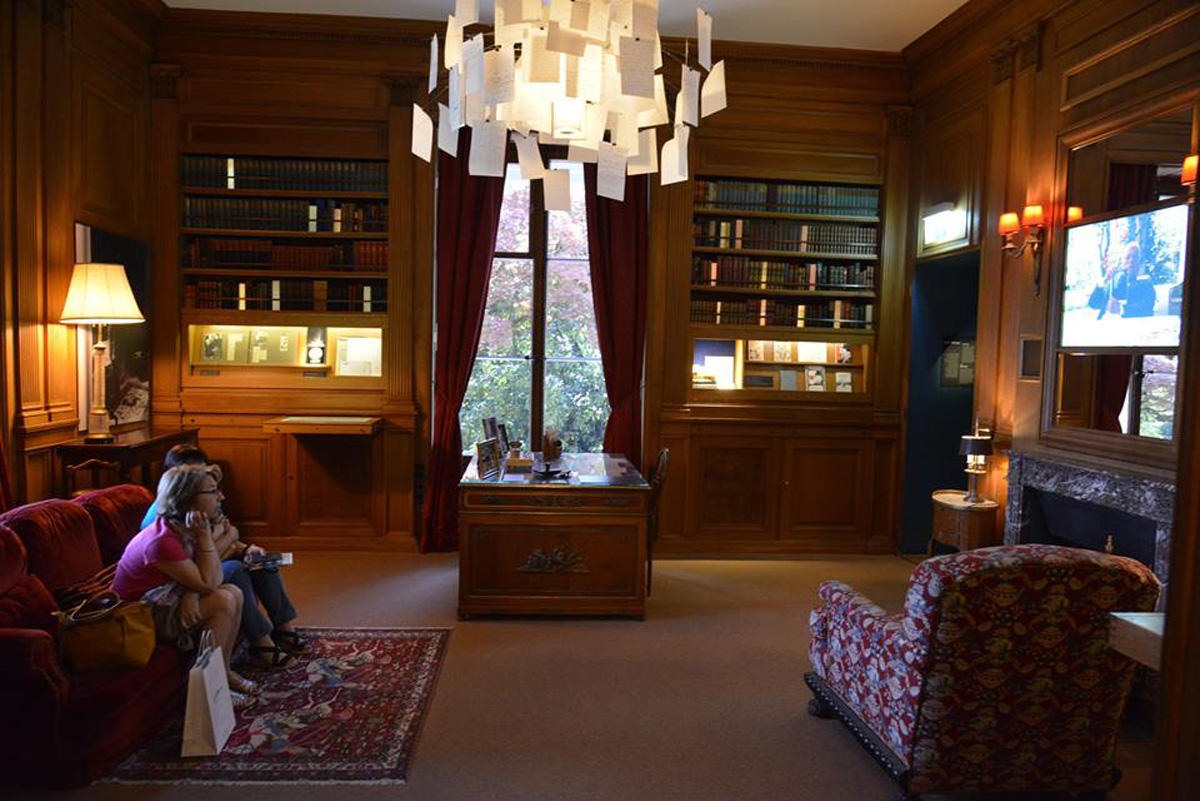 Новый музей Чарли Чаплина в Швейцарии глазами азербайджанца (ФОТО)