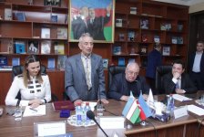 В Баку изучают творчество народного поэта Узбекистана Джамала Камала  (ФОТО)