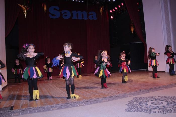 Бакинское небо, украшенное национальными танцами (ФОТО)