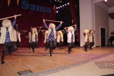 Бакинское небо, украшенное национальными танцами (ФОТО)