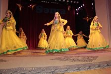 Бакинское небо, украшенное национальными танцами (ФОТО)