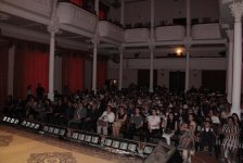 Бакинское небо, украшенное национальными танцами (ФОТО)