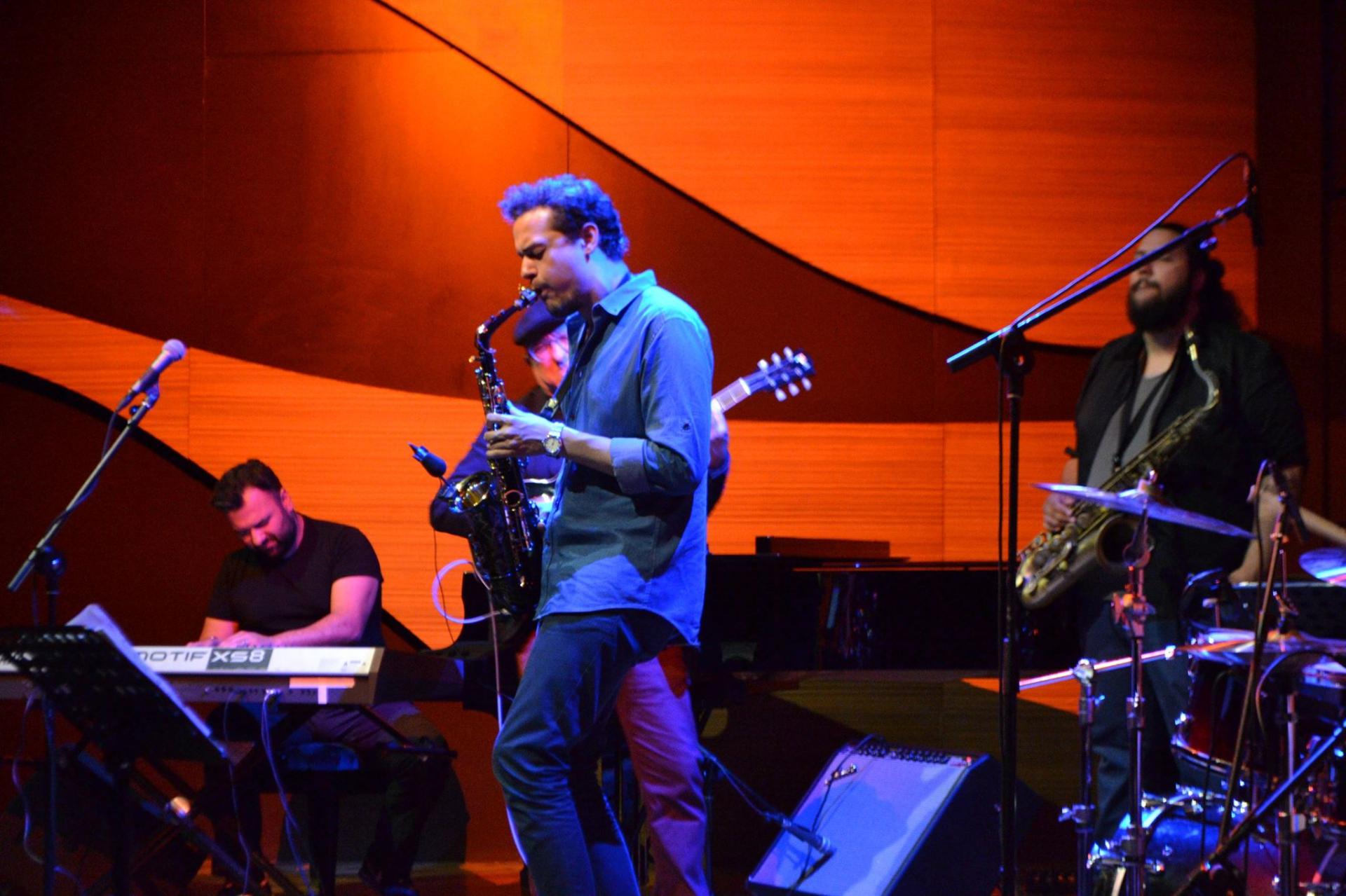 Турецкие музыканты пригласили бакинцев на ифтар в месяц Рамазан (ФОТО)