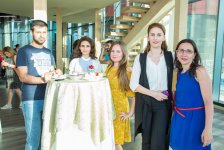 Баку - за день до премьеры: Том Круз против дочери фараона (ФОТО)