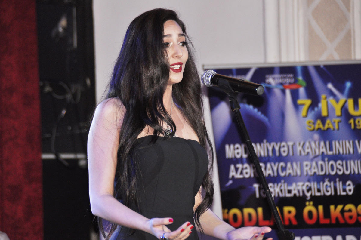 "Страна огней" нашей молодежи: История зарождения эстрадной музыки в Азербайджане (ФОТО)