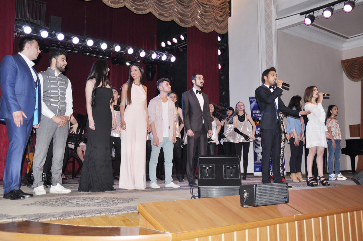"Страна огней" нашей молодежи: История зарождения эстрадной музыки в Азербайджане (ФОТО)