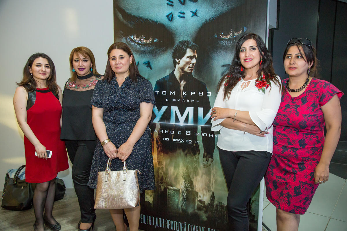 Баку - за день до премьеры: Том Круз против дочери фараона (ФОТО)