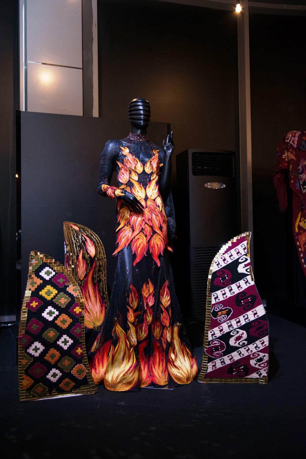 Ройа Айхан и Сабина Гусейн: Влияние азербайджанской культуры и истории на современную моду (ФОТО)