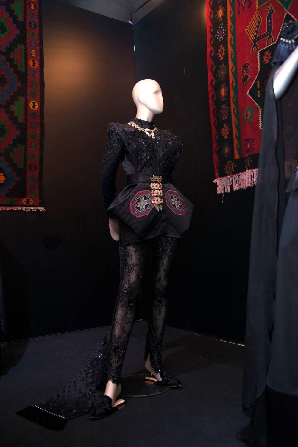 Ройа Айхан и Сабина Гусейн: Влияние азербайджанской культуры и истории на современную моду (ФОТО)