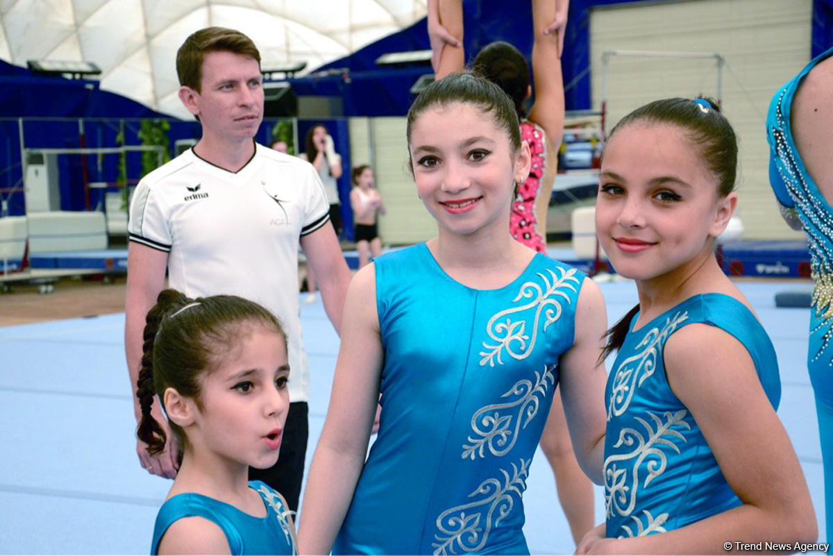 Стартовал второй день соревнований XXIV Чемпионата Баку и Первенства Азербайджана по мужской и женской спортивной гимнастике (ФОТО)