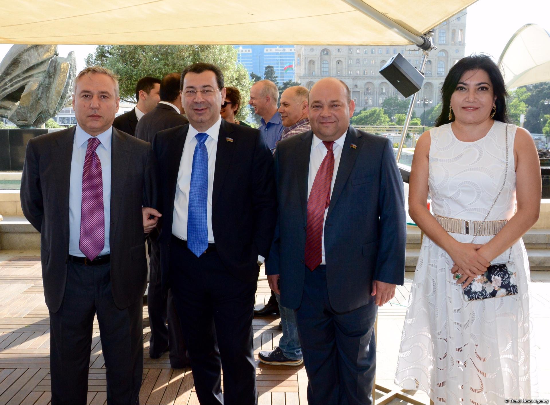 В Баку отметили 25-летие дипотношений между Азербайджаном и Австралией (ФОТО)