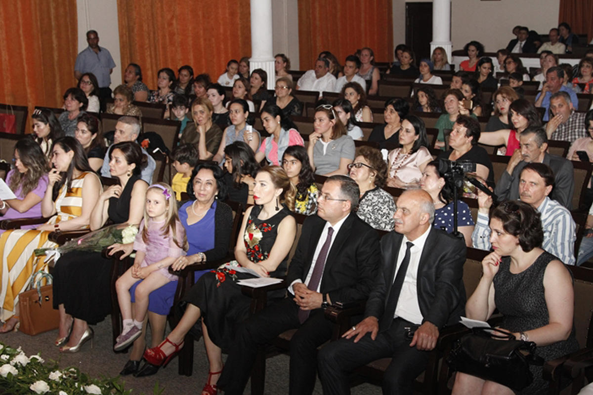 Дети вспоминают Рашида Бейбутова (ФОТО)