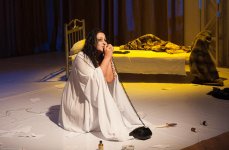 Голос одинокой азербайджанской актрисы: Еще можно жить, можно дышать! (ФОТО)