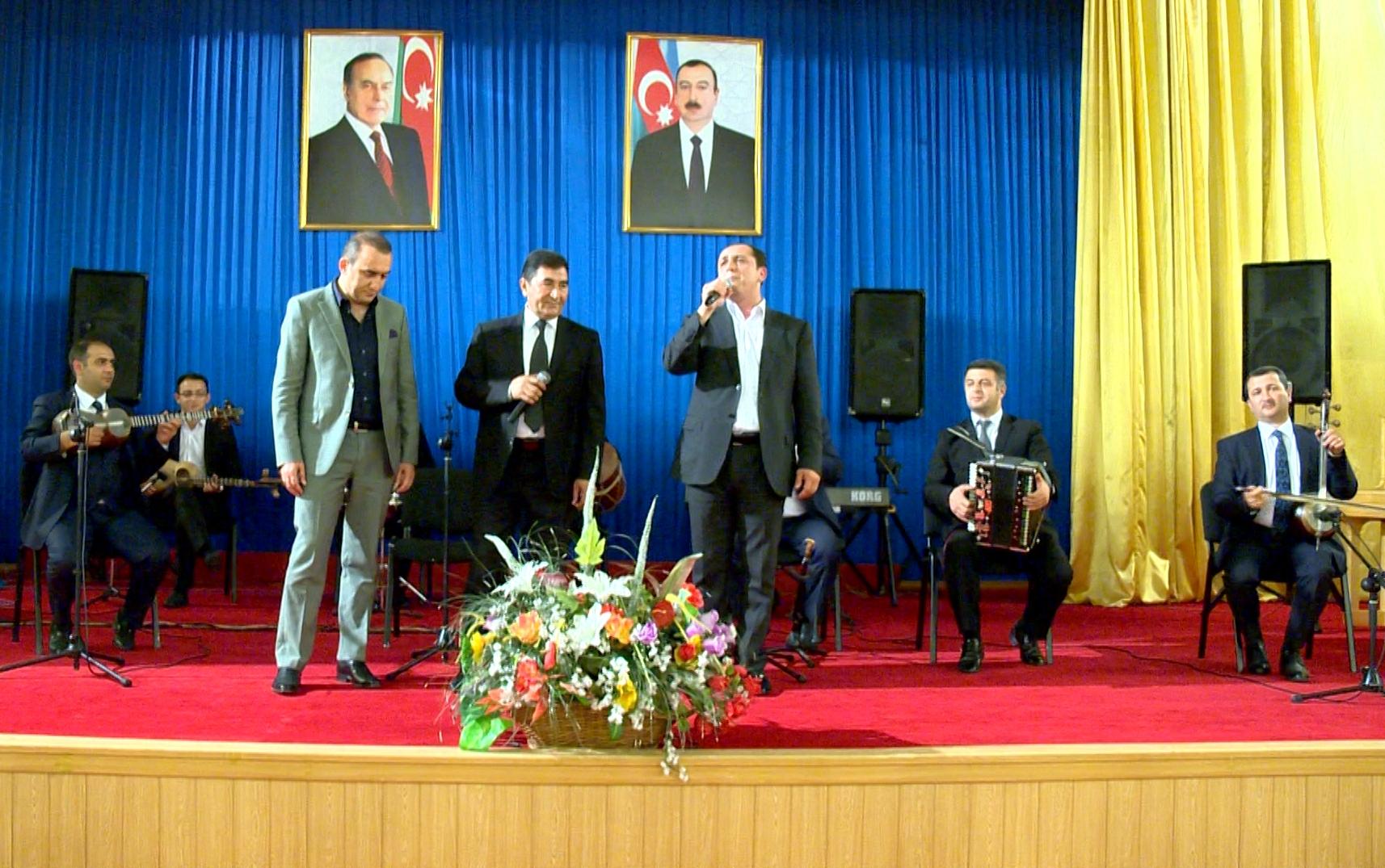 В Агсуинском районе прозвучали мугамы (ФОТО)