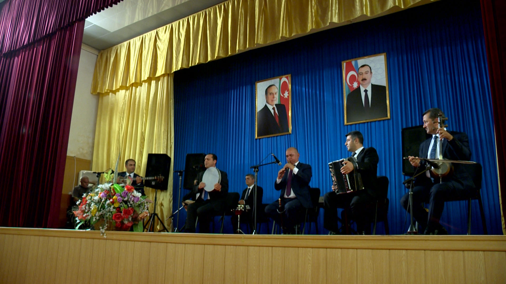 В Агсуинском районе прозвучали мугамы (ФОТО)