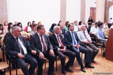 В Баку прошла конференция "Восстановление позабытых образцов народного творчества" (ФОТО)