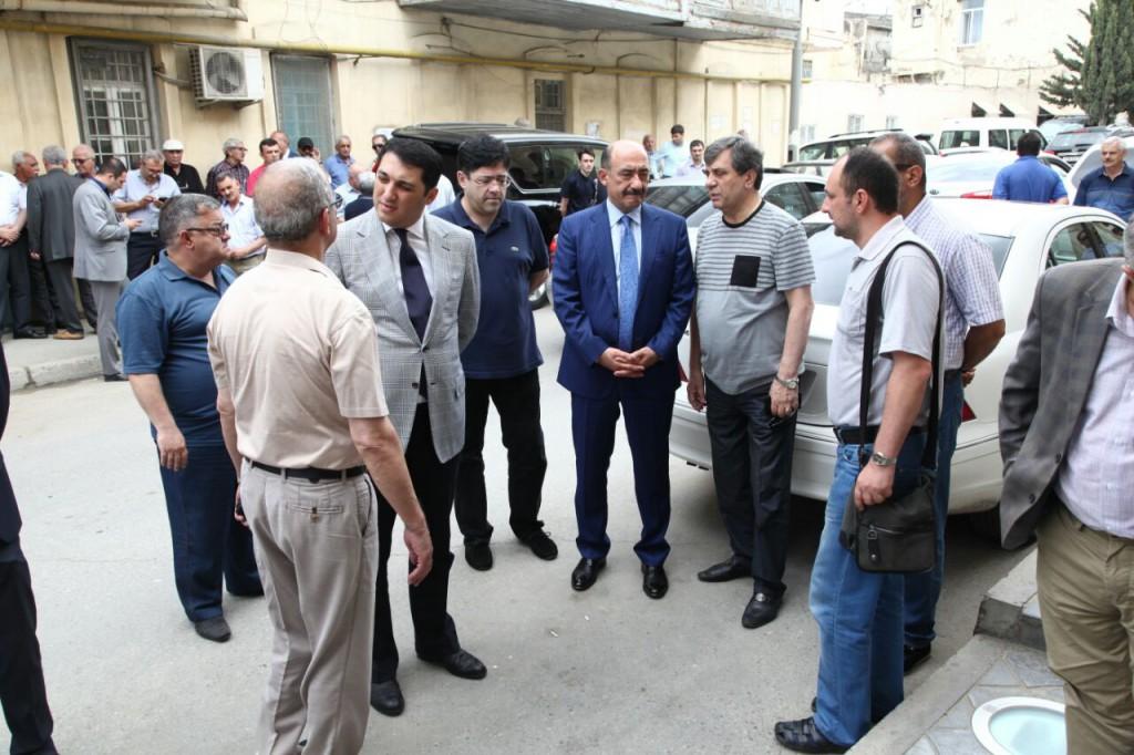 В Баку простились с известным композитором Рауфом Алиевым (ФОТО)