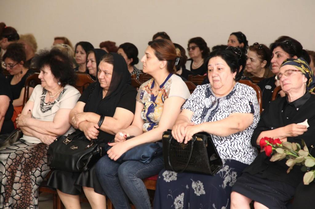 В Баку простились с известным композитором Рауфом Алиевым (ФОТО)