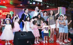 В Баку прошел вечер "Подари детям радость" с участием звезд эстрады (ФОТО)