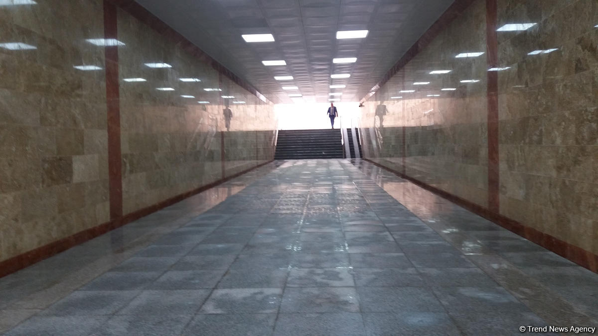 Открылся подземный пешеходный переход на одном из проспектов Баку (ФОТО)
