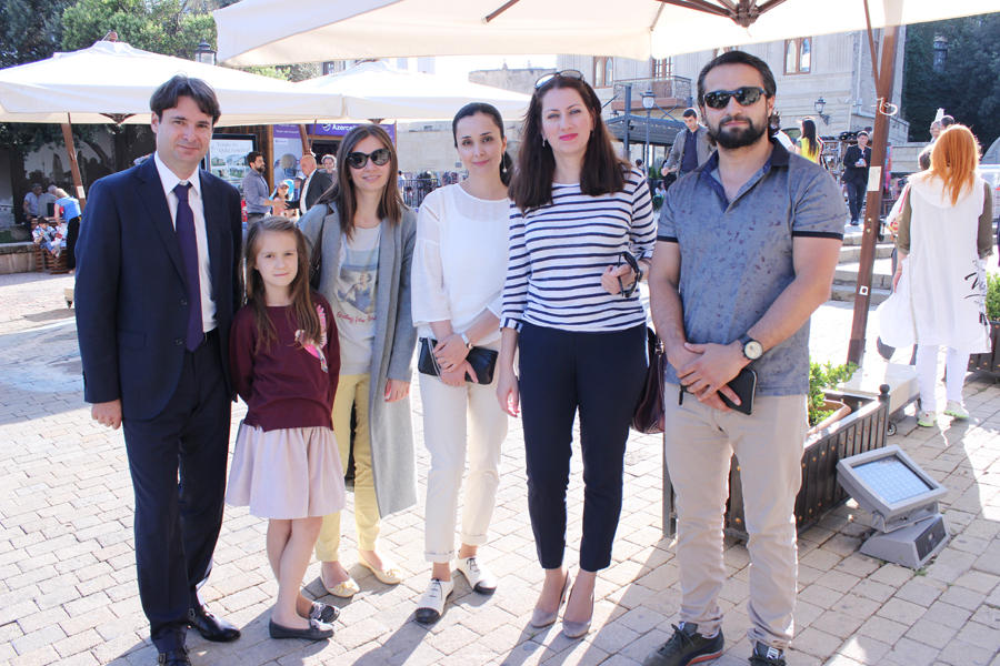 В Баку представлен уникальный проект – макет Ичери шехер в бронзе для слепых (ФОТО)