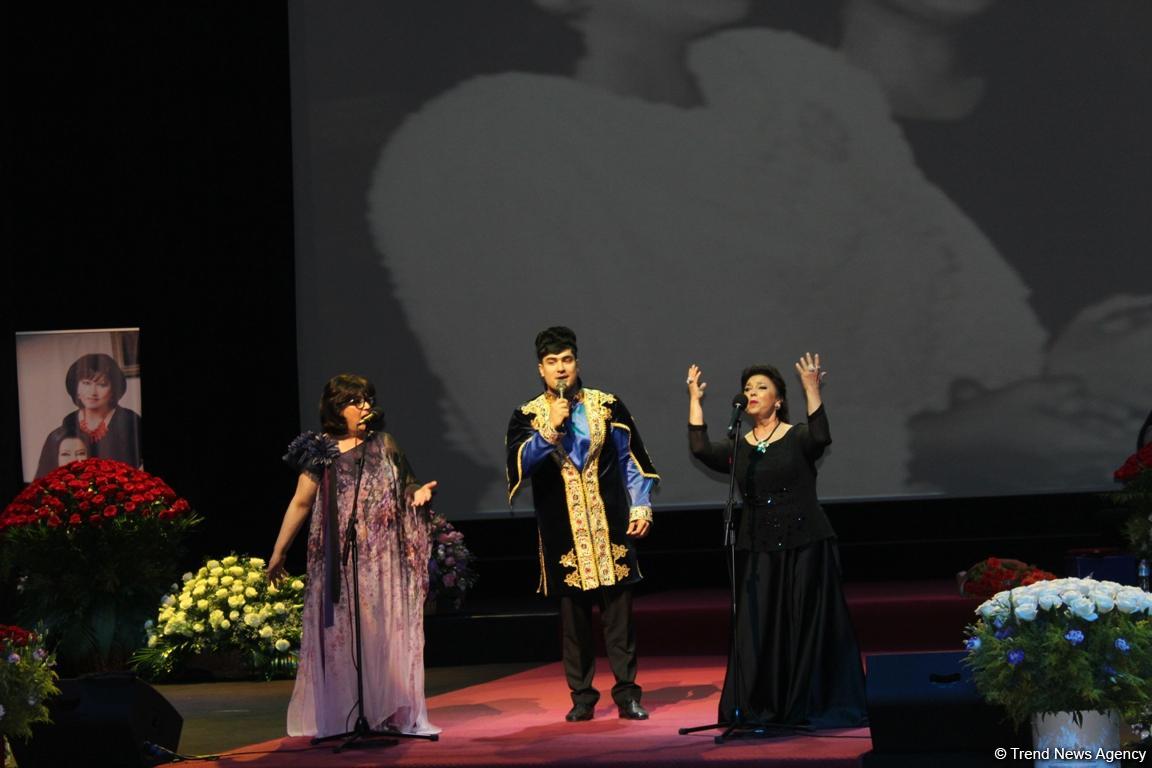 Фидан и Хураман Гасымовы: две сестры, две жемчужины, две легенды (ФОТО)