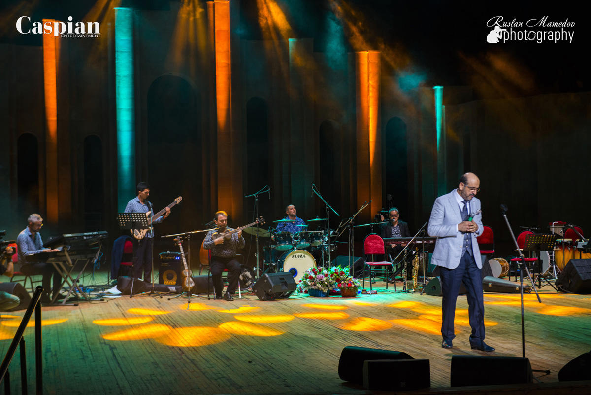 Эюб Ягубов: Так танцует только настоящий бакинец (ВИДЕО, ФОТО)