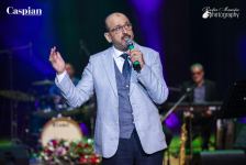 Эюб Ягубов: Так танцует только настоящий бакинец (ВИДЕО, ФОТО)