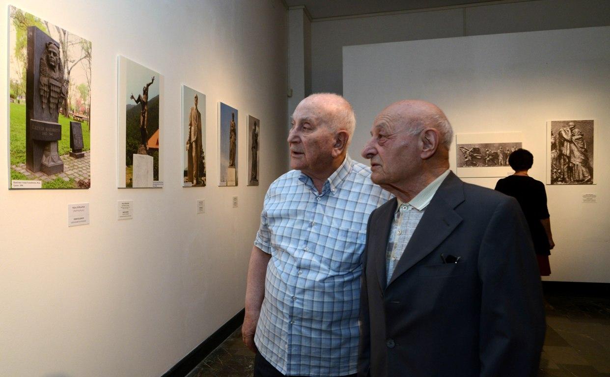 Работы скульпторов-патриархов Азербайджана и Грузии представлены в Тбилиси (ФОТО)