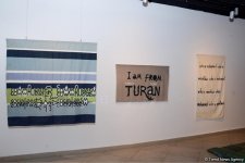 В Yay Gallery открылась выставка "Между морем и горами" (ФОТО)