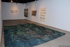 В Yay Gallery открылась выставка "Между морем и горами" (ФОТО)