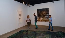 В Yay Gallery открылась выставка "Между морем и горами" (ФОТО)