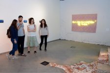 В Yay Gallery открылась выставка "Между морем и горами" (ФОТО)