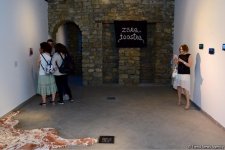 В Yay Gallery открылась выставка "Между морем и горами" (ФОТО)