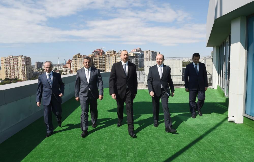 Президент Ильхам Алиев принял участие в открытии нового административного здания Наримановского районного суда (ФОТО)