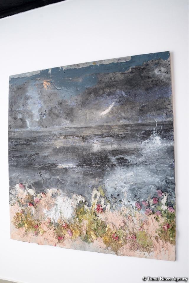 В Yay Gallery открылась выставка "Между морем и горами" (ФОТО)