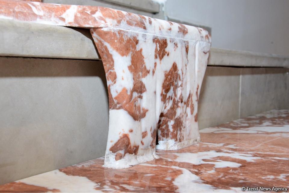 В Yay Gallery открылась выставка "Между морем и горами" (ФОТО)