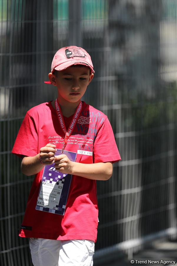 В развлекательной зоне F1 Village в Баку (Фотосессия)