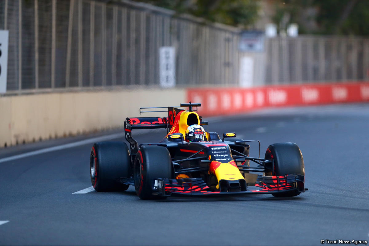 Квалификация к Гран-при Азербайджана Формулы 1 (ФОТОСЕССИЯ)