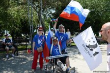 В развлекательной зоне F1 Village в Баку проходит автограф-сессия пилотов Формулы 1 (ФОТОСЕССИЯ)