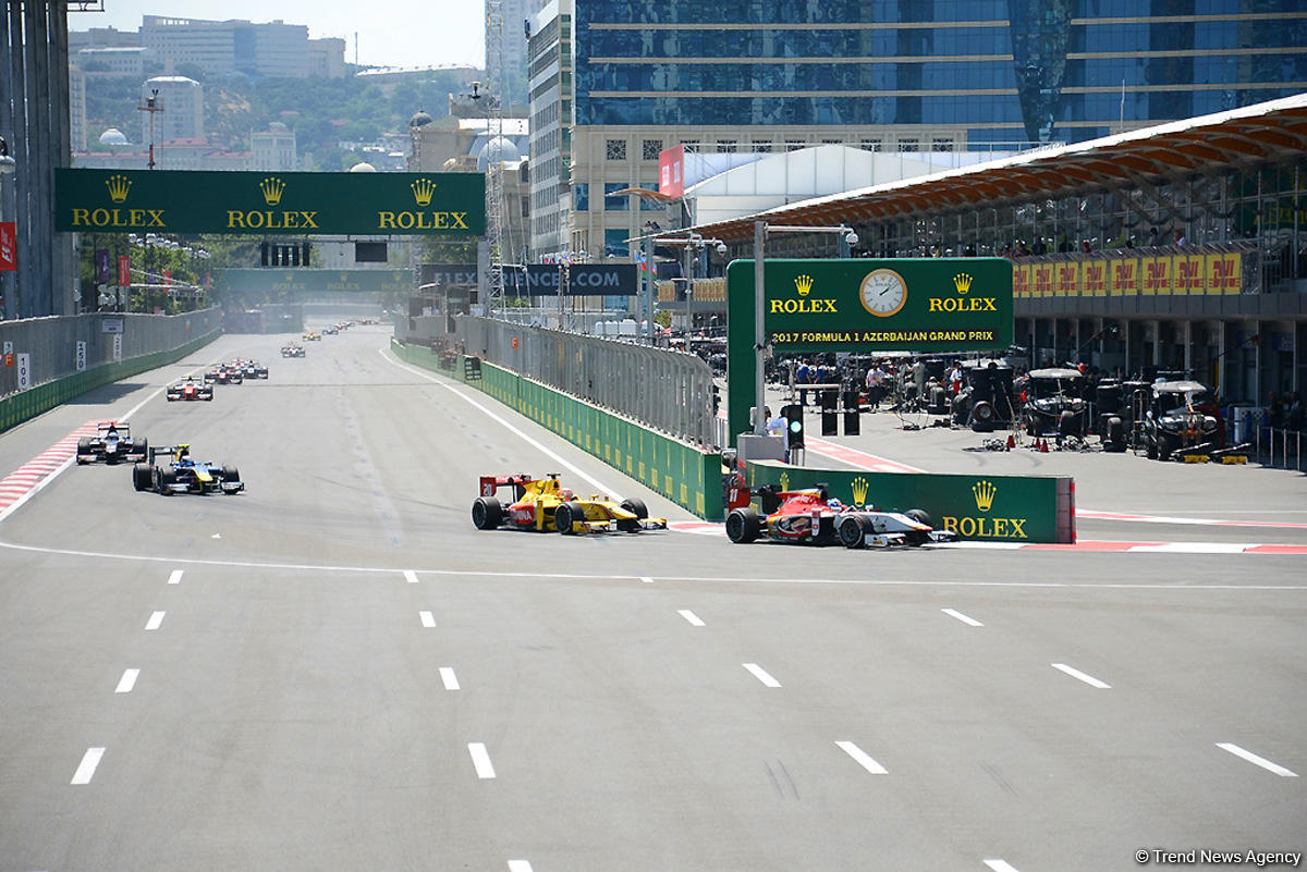 В Баку стартовала вторая гонка в классе FIA Formula-2 (ФОТО)