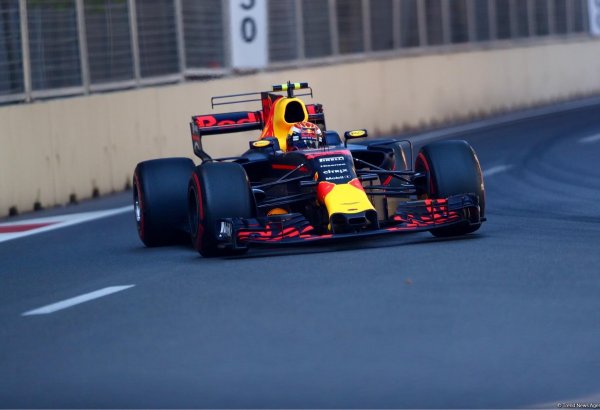 Как азербайджанские звезды следили за ходом гонок Формулы 1 (ФОТО)