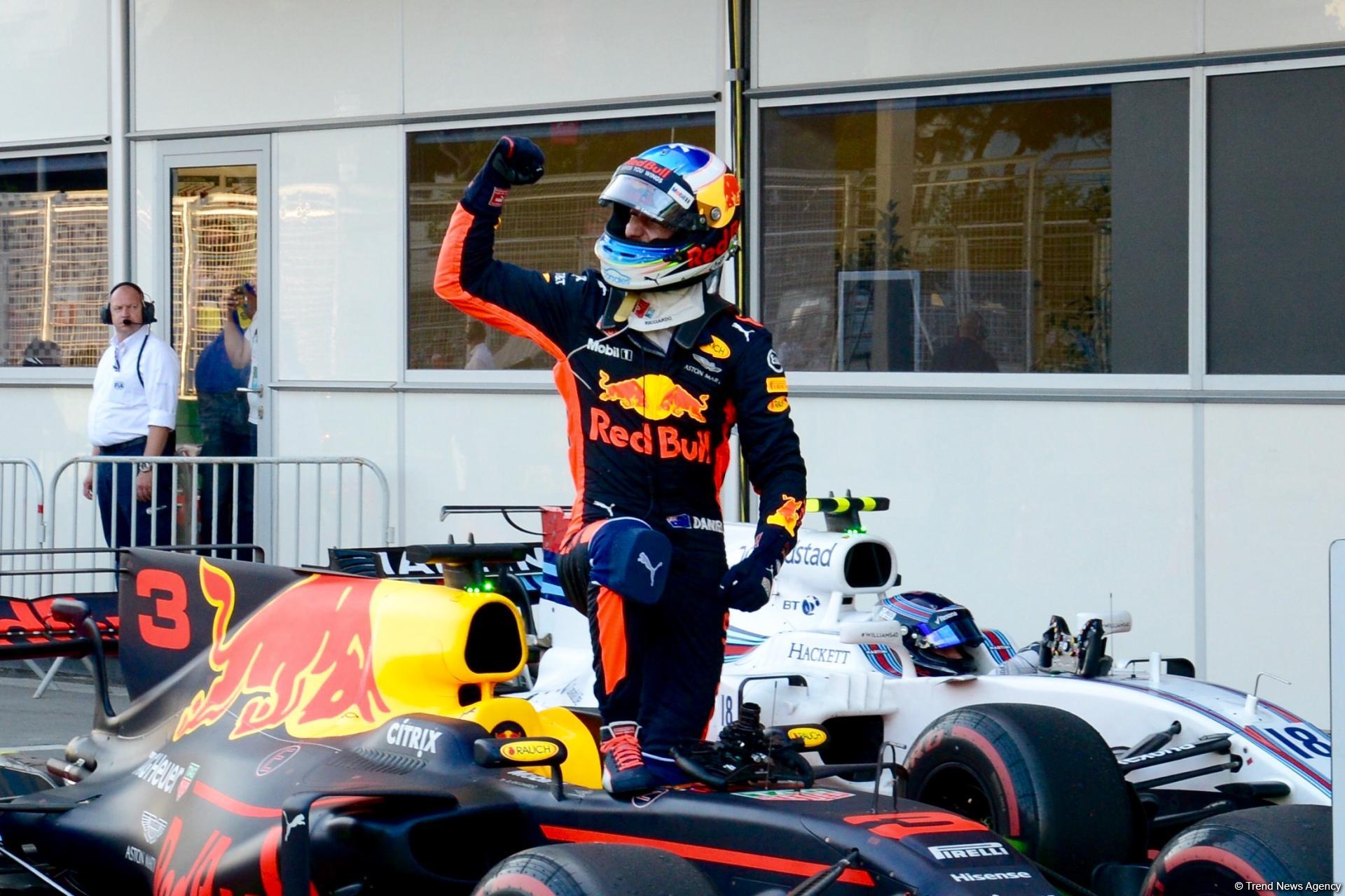 Самые яркие моменты Гран-при Азербайджана Формулы 1 (ФОТО)