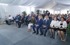 Первый вице-президент Азербайджана Мехрибан Алиева приняла участие в церемонии выдачи новых квартир семьям вынужденных переселенцев (ФОТО)