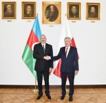 Президент Азербайджана Ильхам Алиев встретился с маршалом Сената Польши (ФОТО)