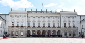 В Варшаве состоялась церемония официальной встречи Президента Азербайджана Ильхама Алиева (ФОТО)